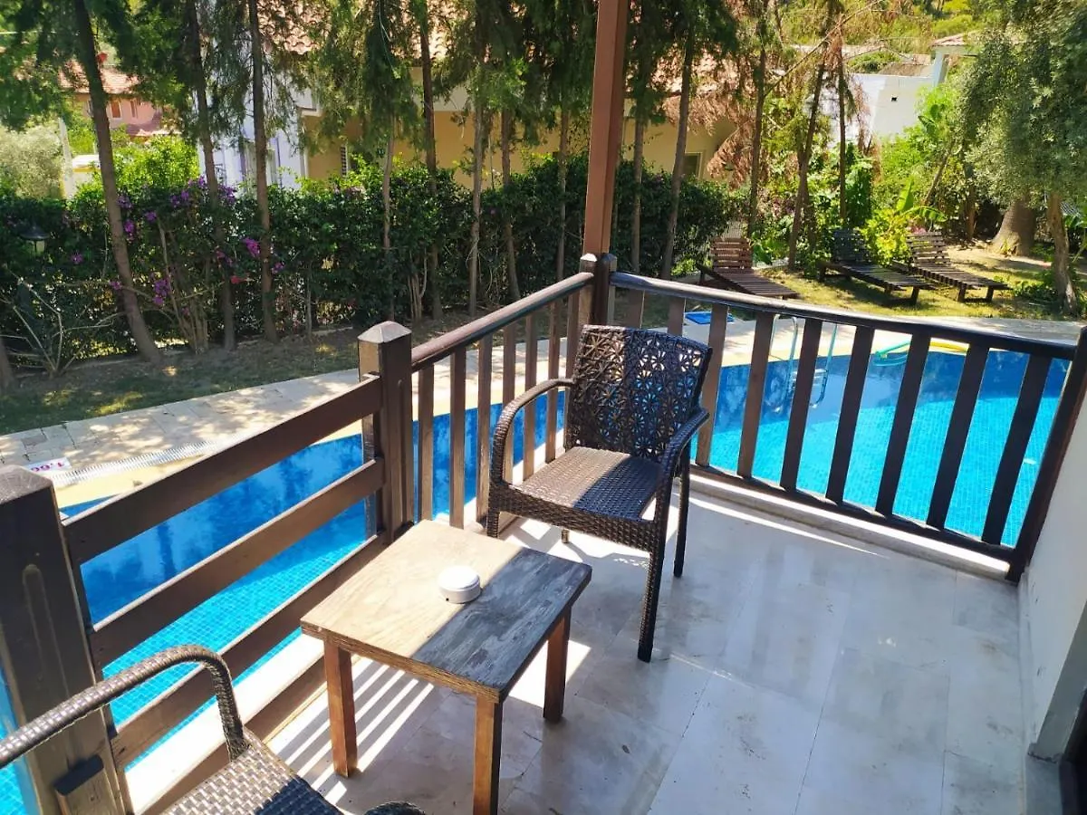 Alya Hotel Goecek  Göcek