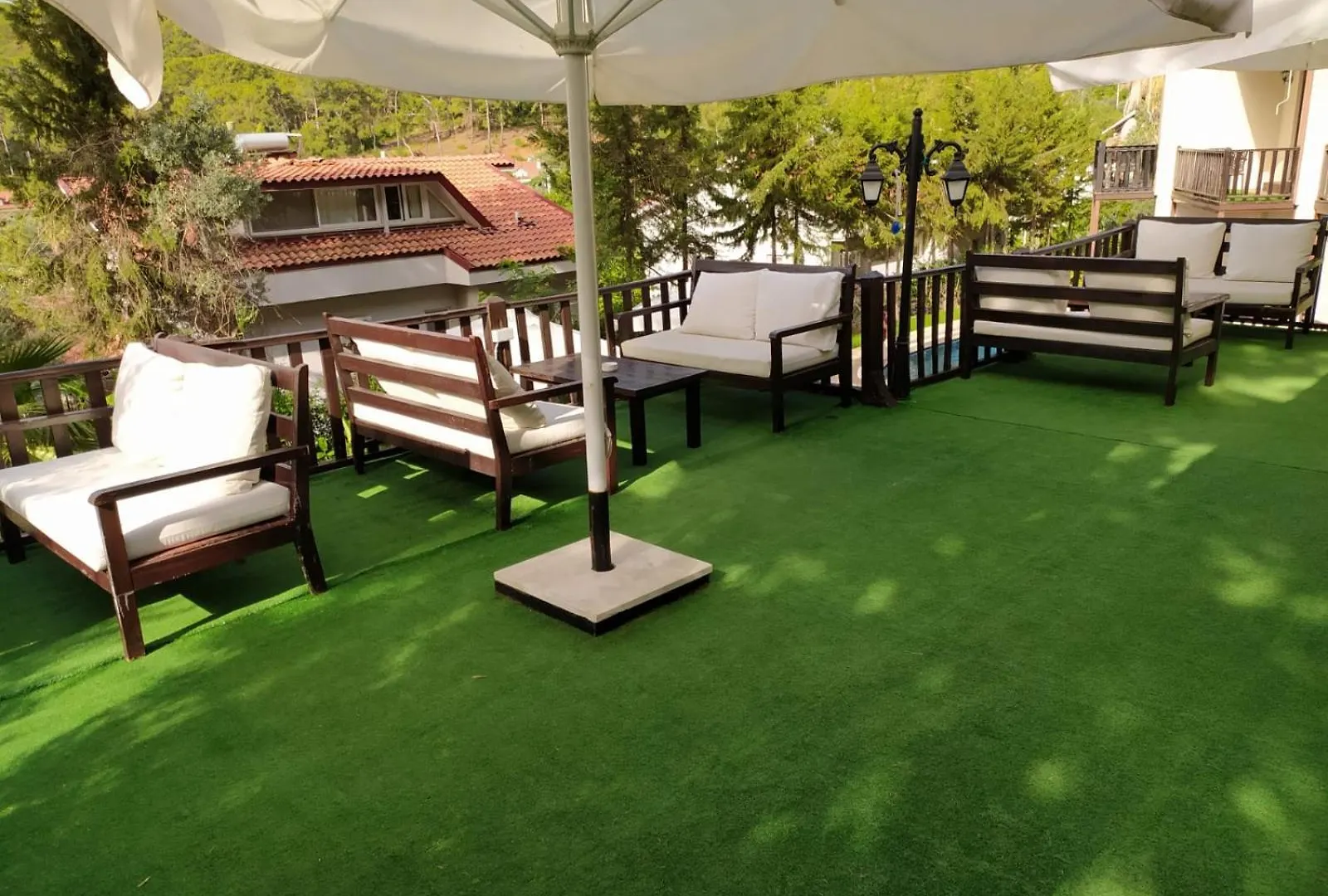 Alya Hotel Goecek